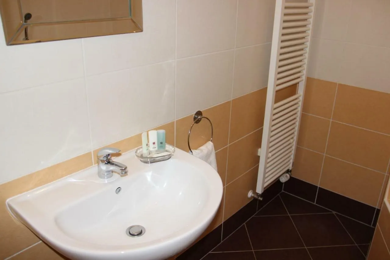 Apartment Metropole De Luxe Suite Prague